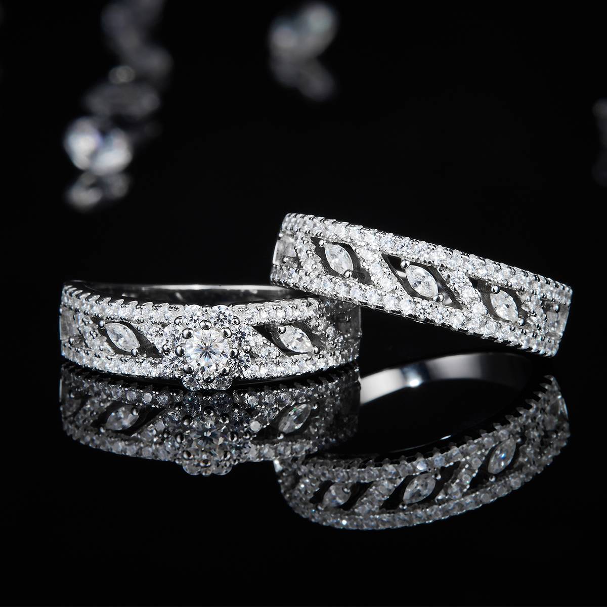 S925 Silver Plated Platinum Primary and Secondary Set Ring Stacked Women's Ring Customized Selection Main Stone Moissanite Diamond 0.82ct/Secondary Stone High Carbon Diamond