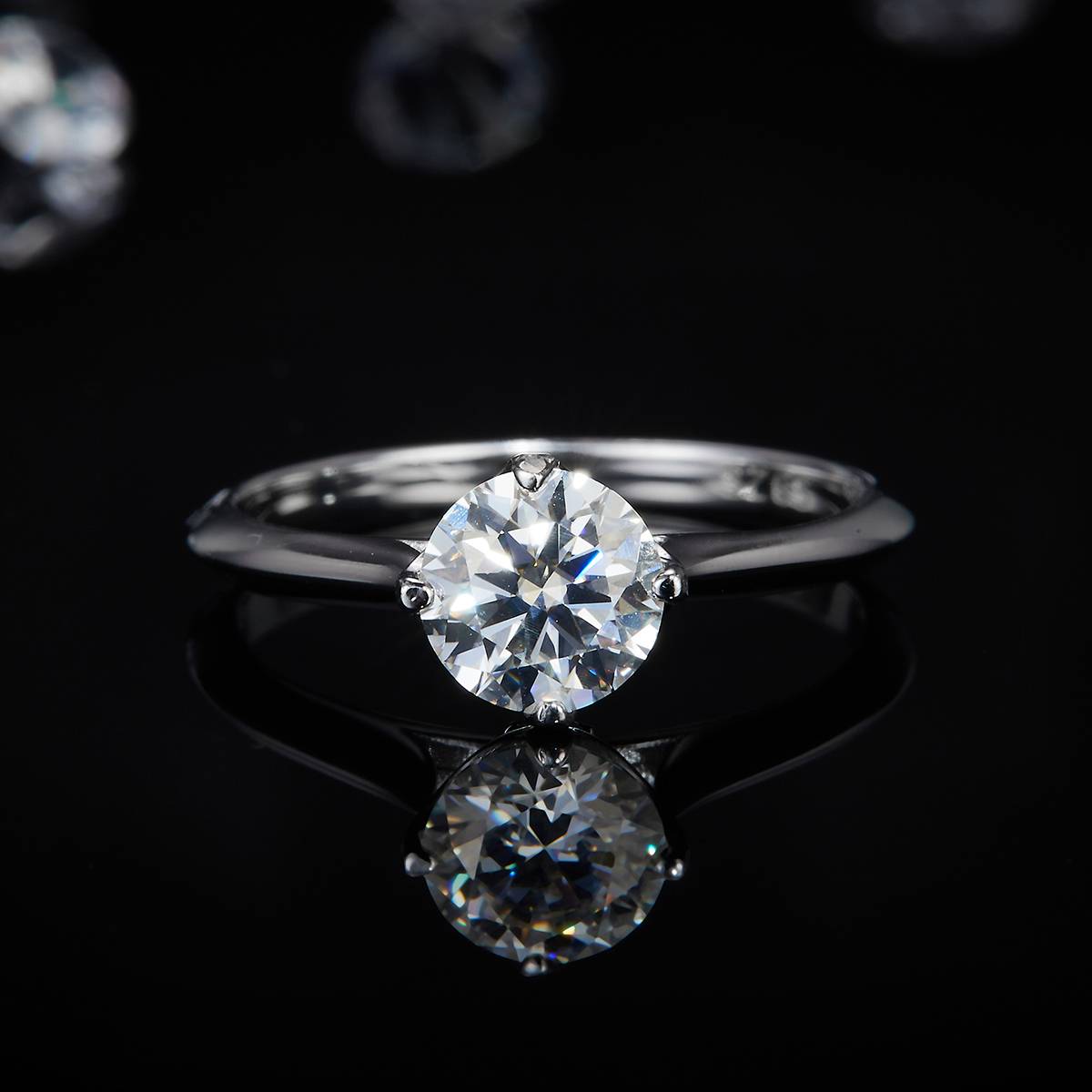 单头女戒S925银镀白金女戒定制选款主石莫桑钻1.0ct