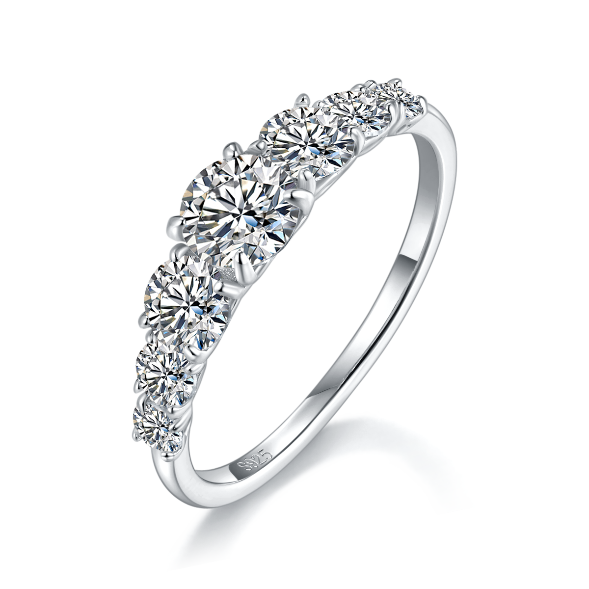 七钻轻奢女戒S925银镀白金定制选款主石莫桑钻0.5ct/副石高碳钻