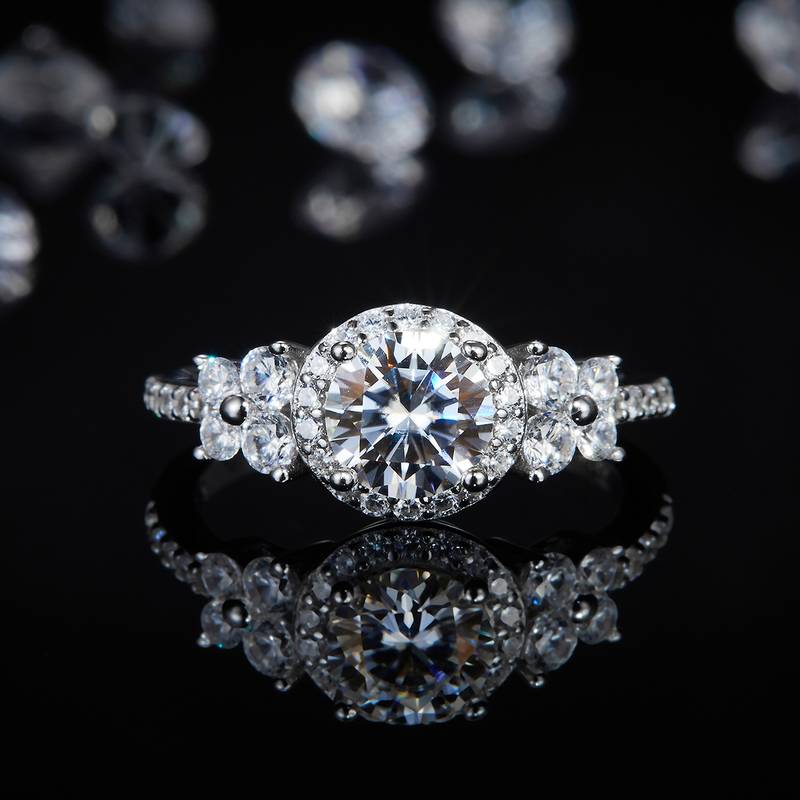 Affordable Luxury圆包Women's RingS925银镀白金定制选款主石Moissanite1.0ct/副石高碳钻