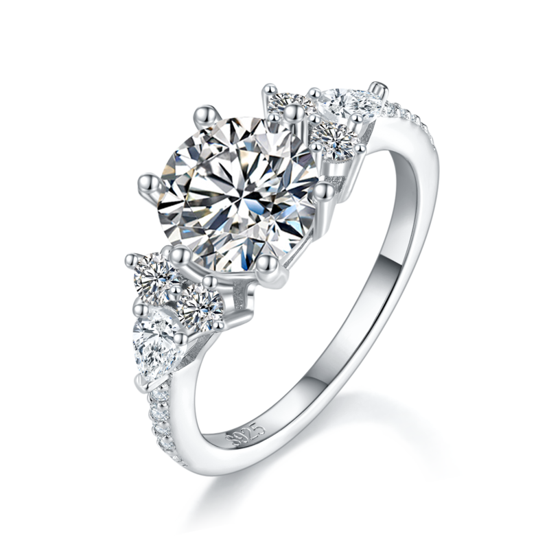 三石款女戒S925银镀白金定制选款主石莫桑钻2.0ct/副石高碳钻