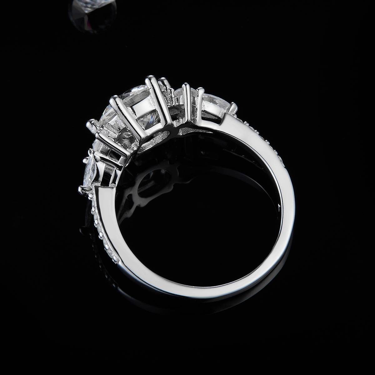 Three Stone Women's Ring S925 Silver Plated Platinum Customized Selection Main Stone Moissanite Diamond 2.0ct/Secondary Stone High Carbon Diamond