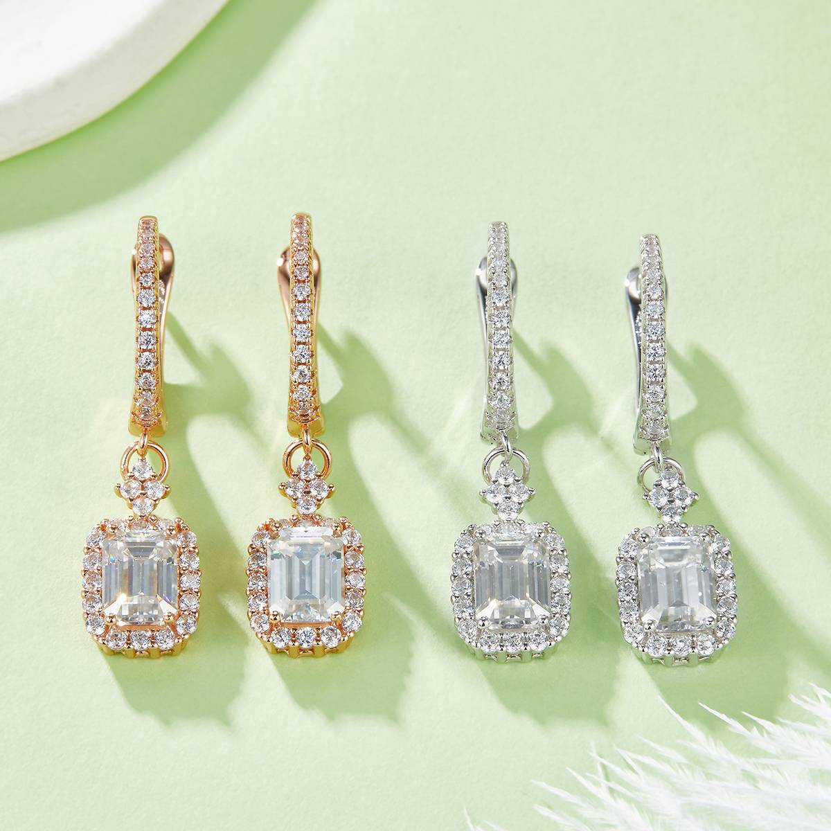 E21111601款S925银镀18K金对半耳环莫桑钻5*7mm/2.0CT