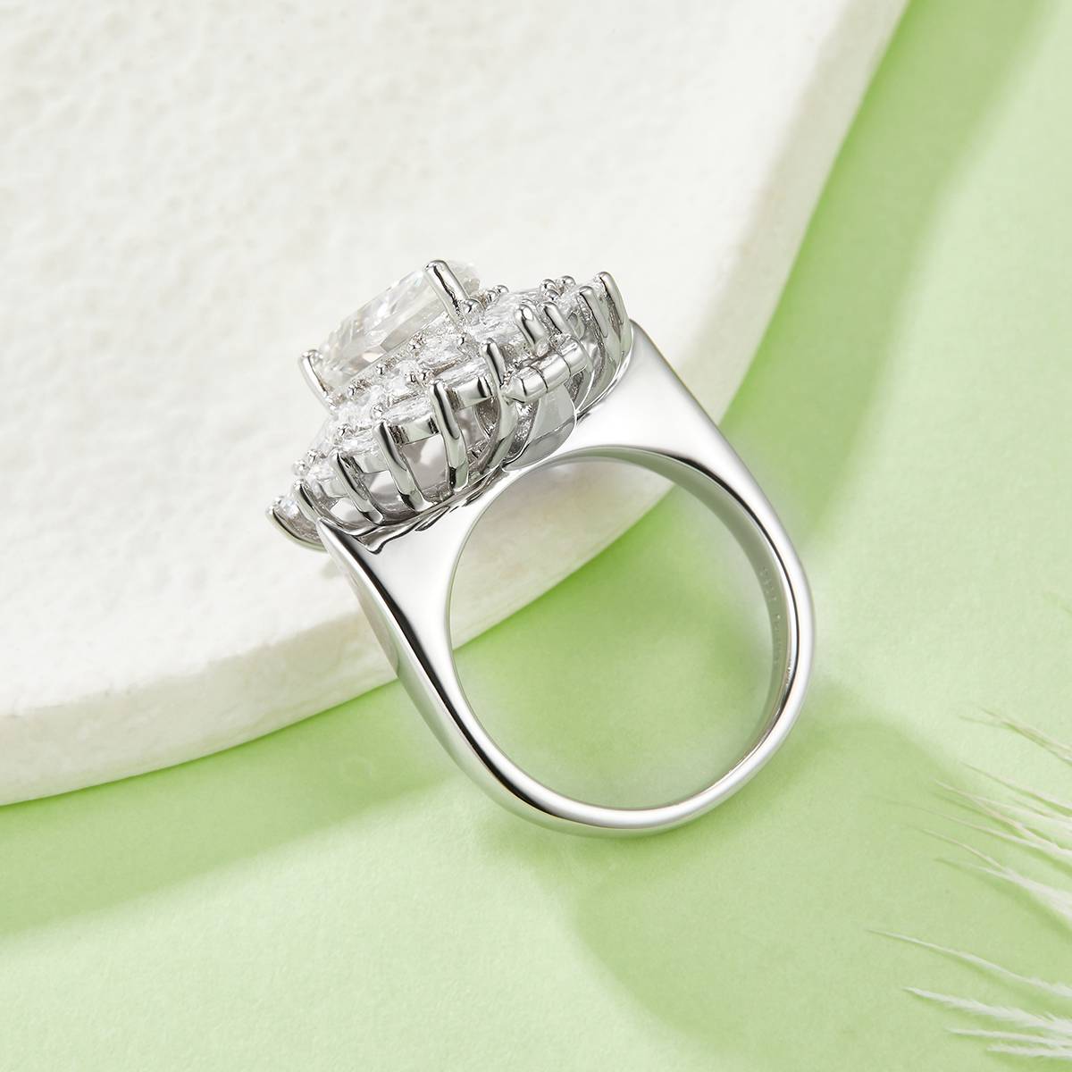 K230220026款S925银镀18K白金梨形MoissaniteWomen's Ring8*12mmmm/4.0ct