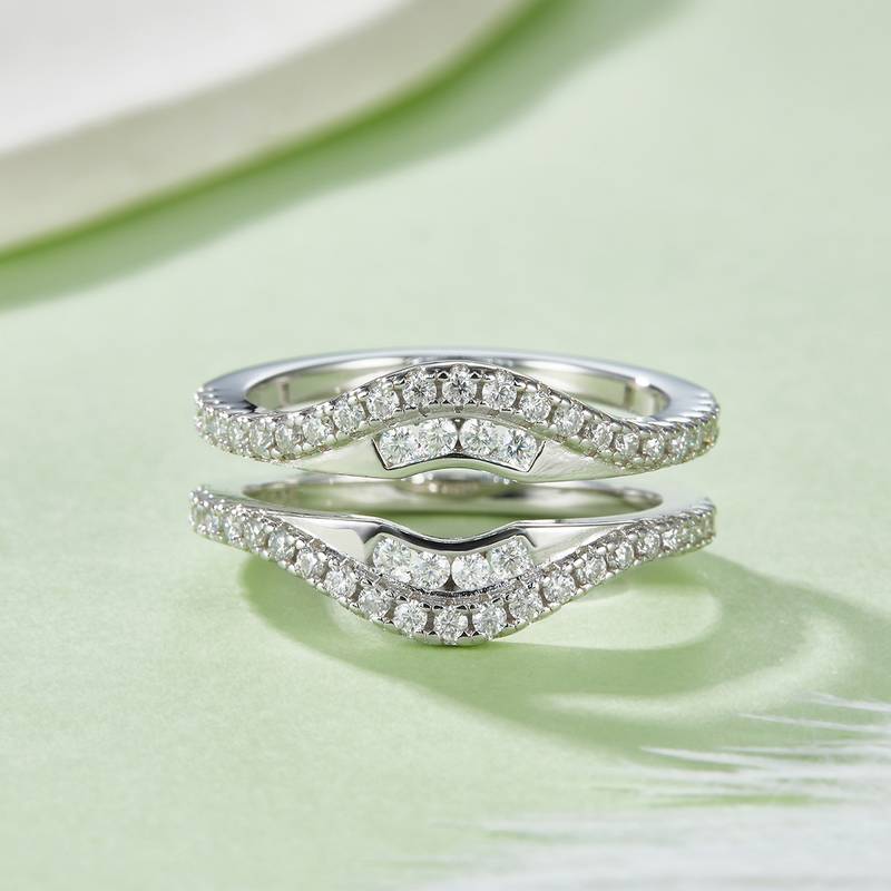 R220324014款S925银镀18K白金MoissaniteWomen's Ring厘石0.58ct