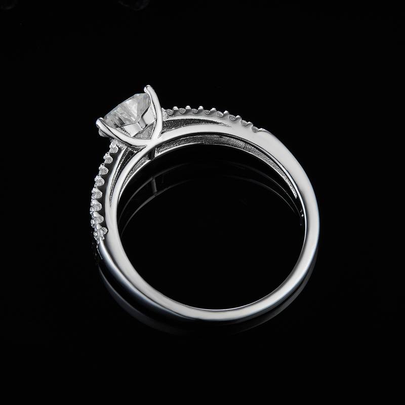 心形Women's RingS925银镀白金定制选款主石Moissanite0.8ct/副石高碳钻