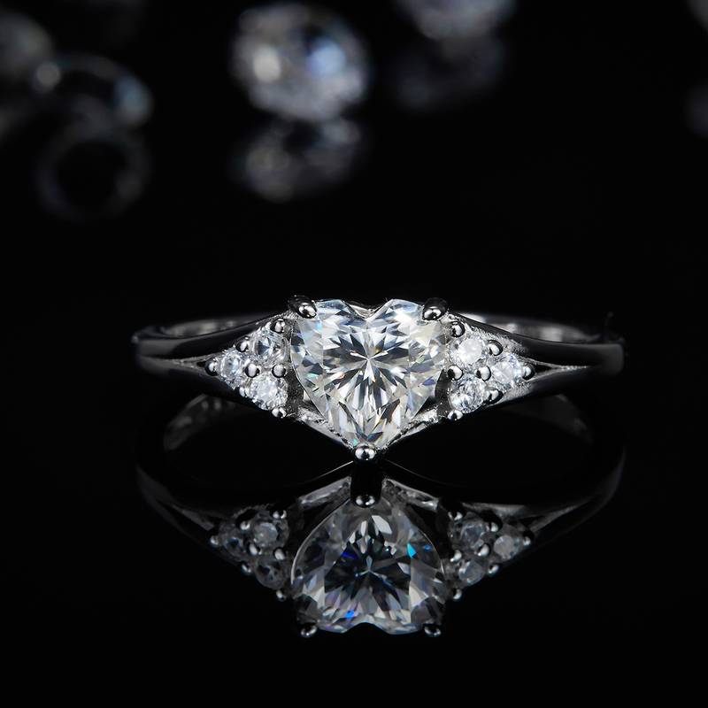 心形Women's RingS925银镀白金定制选款主石Moissanite0.8ct/副石高碳钻