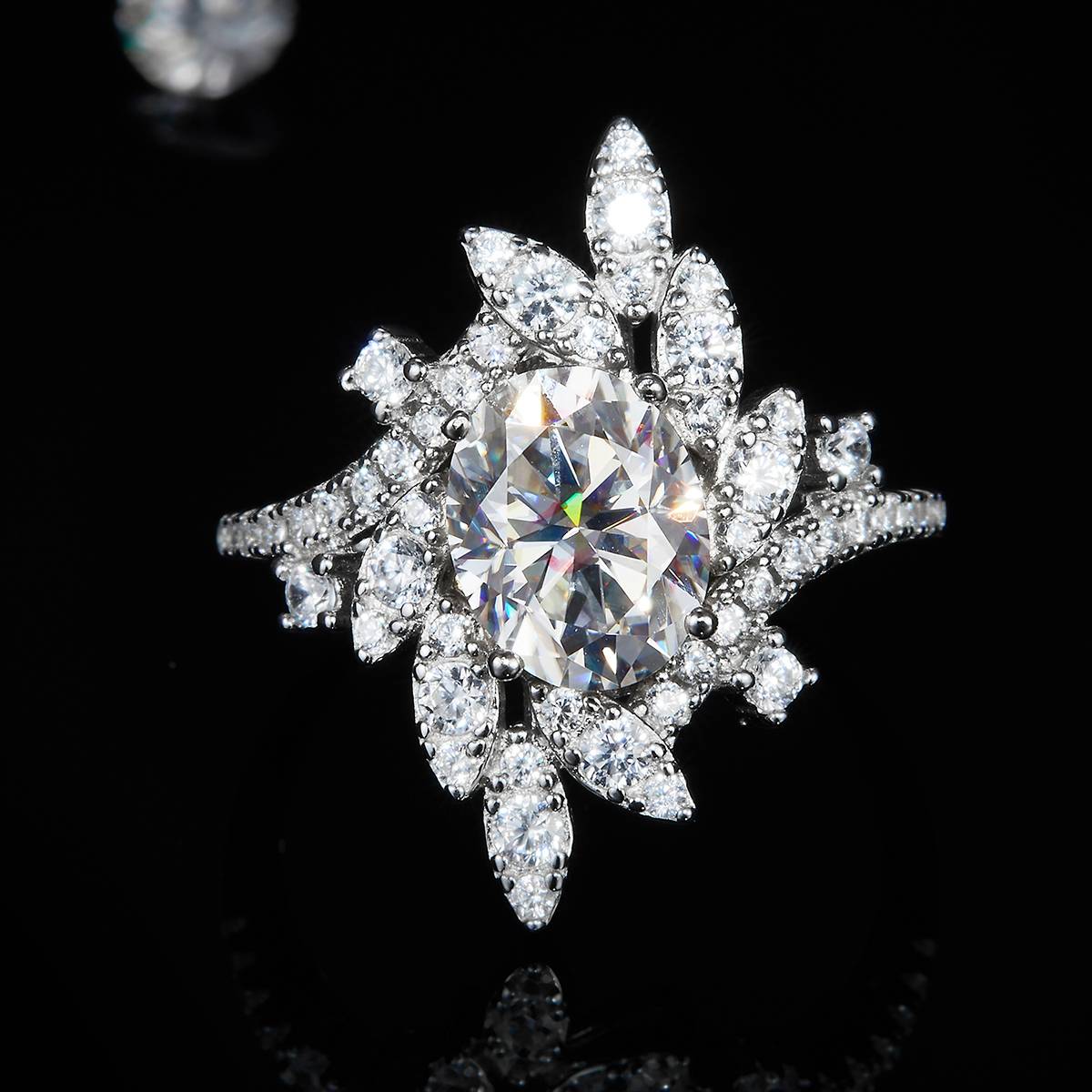 Egg shaped Luxury Women's Ring S925 Silver Plated Platinum Customized Selection Main Stone Moissanite Diamond 2.0ct/Secondary Stone High Carbon Diamond