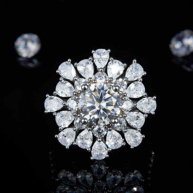 豪华太阳花Women's RingS925银镀白金定制选款主石Moissanite2.0ct/副石高碳钻