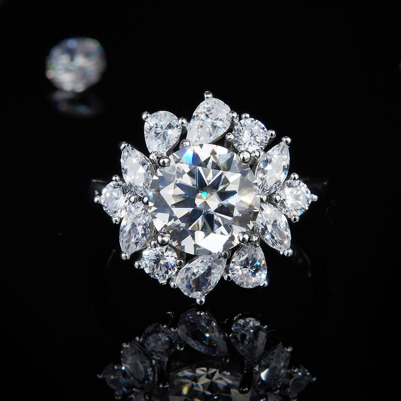豪华太阳花Women's RingS925银镀白金定制选款主石Moissanite3.0ct/副石高碳钻