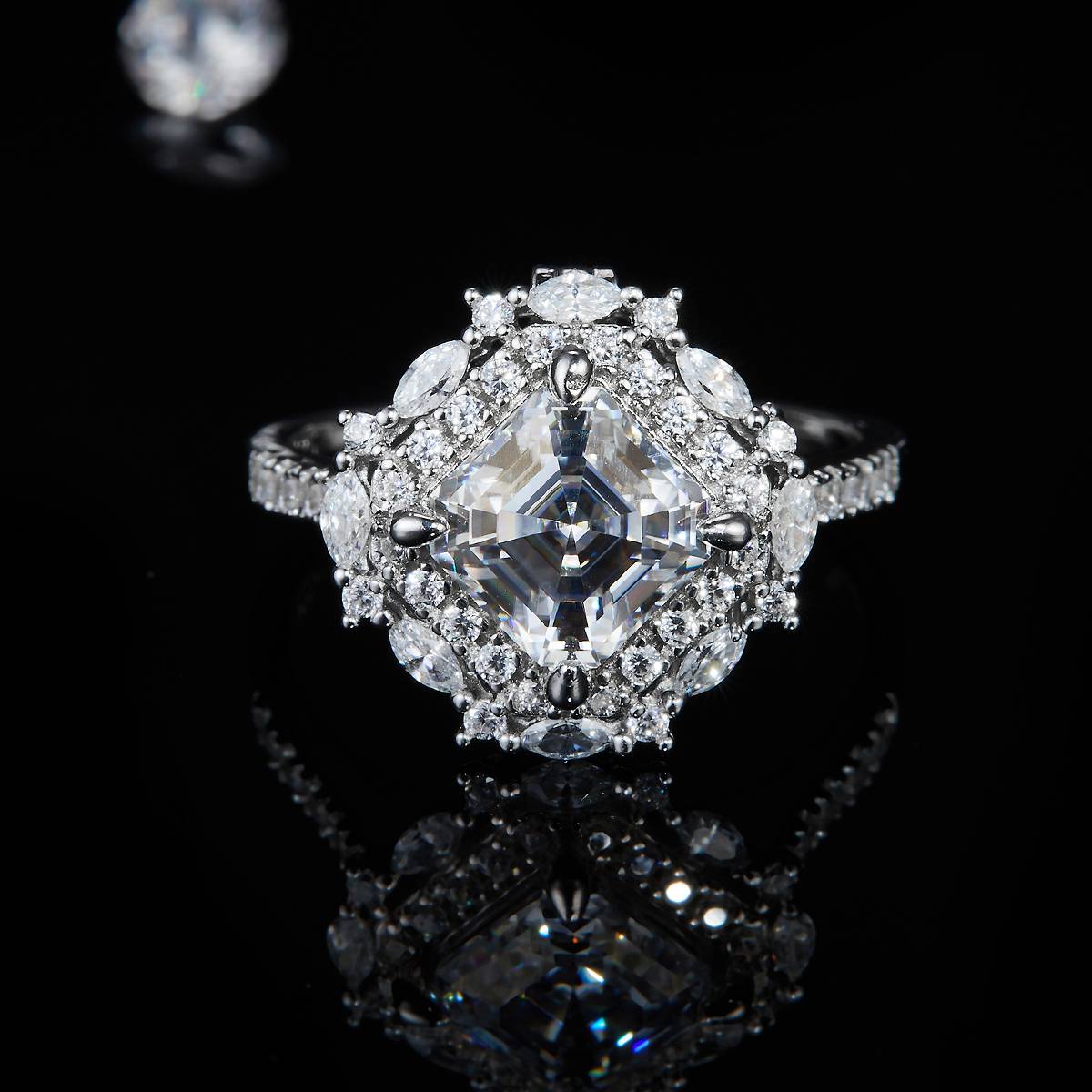 Asche Women's Ring S925 Silver Plated Platinum Customized Selection Main Stone Moissanite Diamond 2.0ct/Secondary Stone High Carbon Diamond