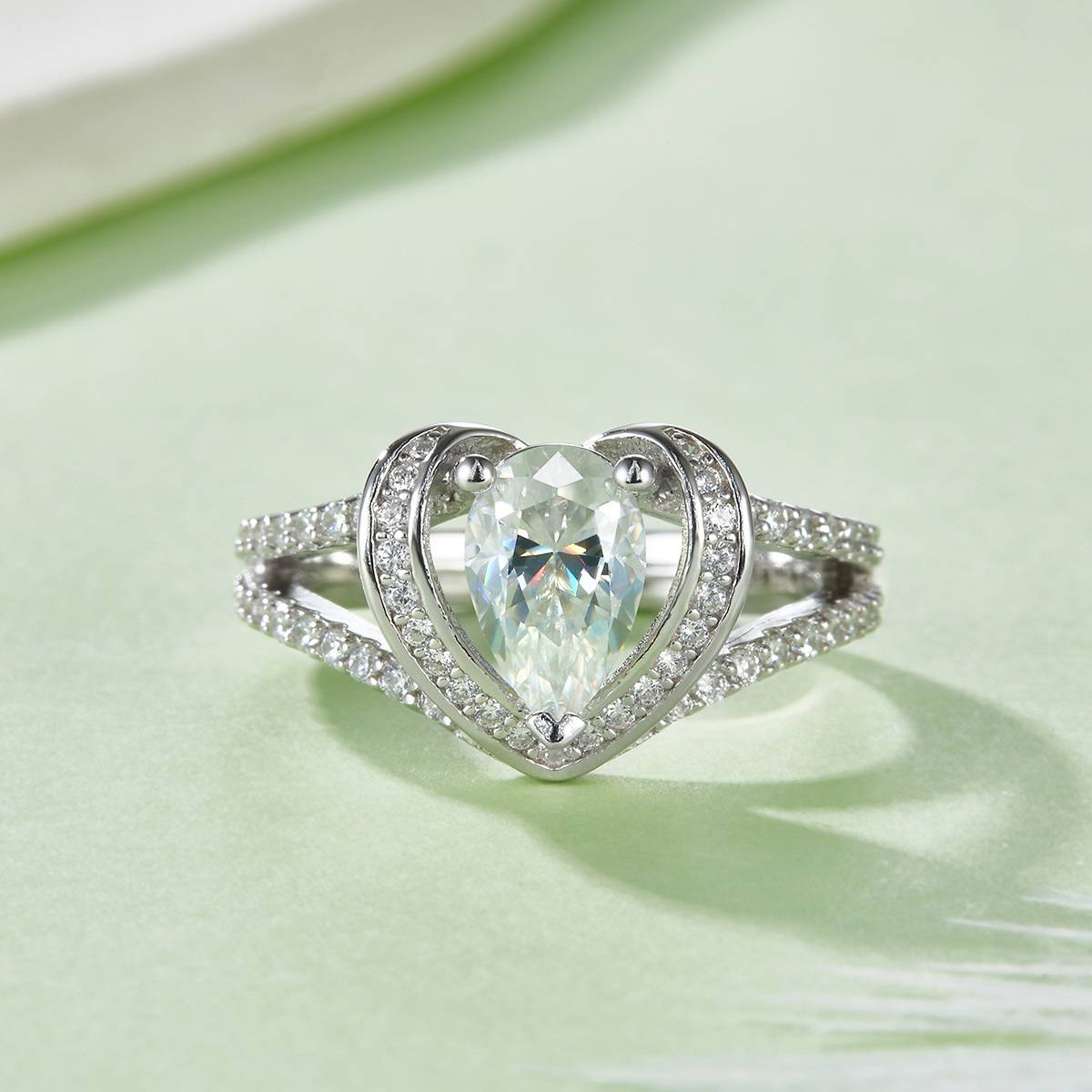 R230201018款S925银镀18K白金梨形MoissaniteWomen's Ring5*8mmmm/1.0ct