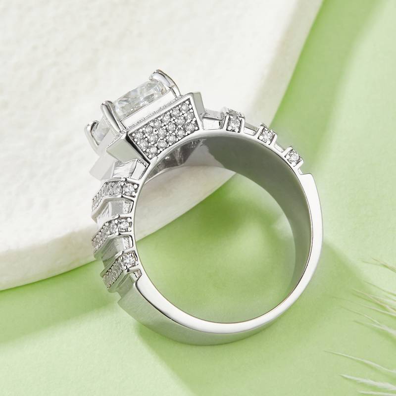 R230511009款S925银镀18K白金祖母绿形MoissaniteMen's Ring9*11mmmm/5.0ct
