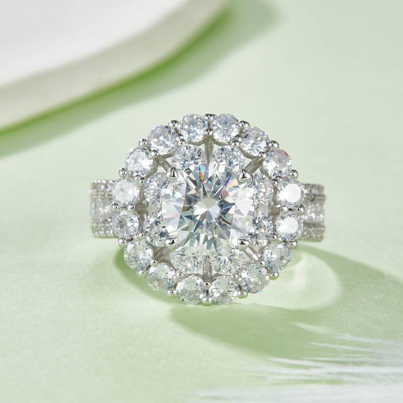 R240227004款S925银镀18K白金圆形MoissaniteWomen's Ring8.0mm/2.0ct
