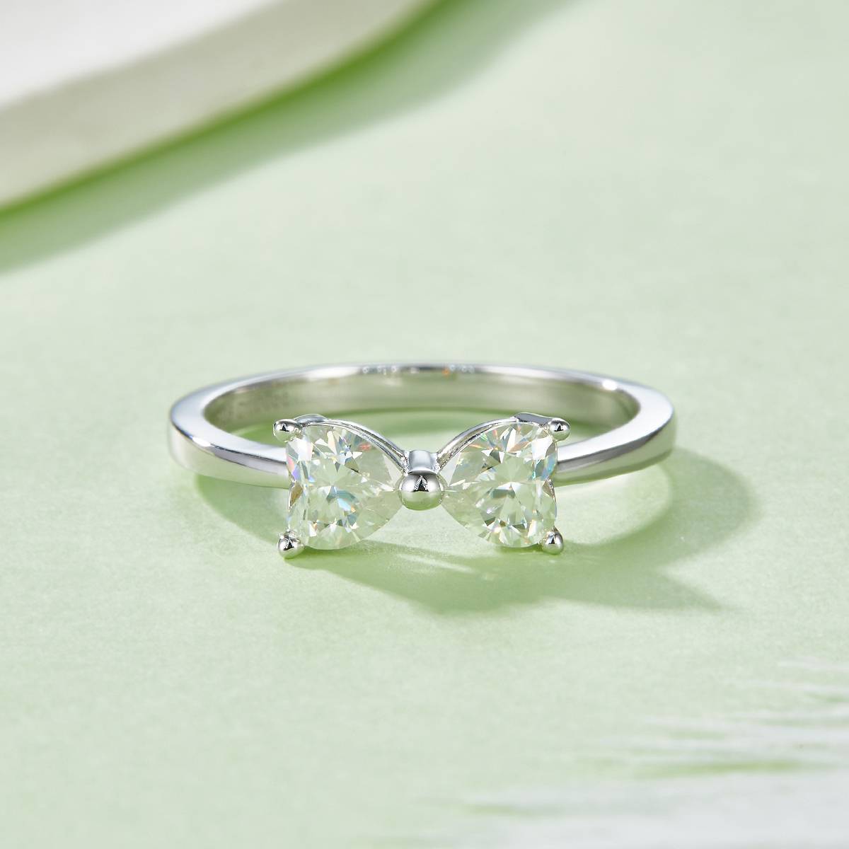R240311007款S925银镀18K白金心形MoissaniteWomen's Ring主石5.0mm/1.0ct