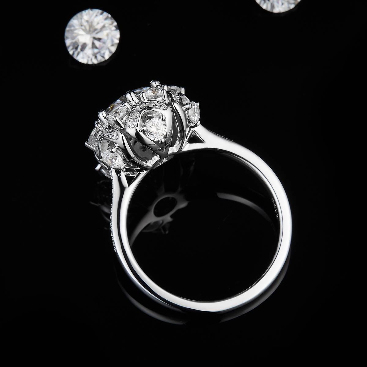 Luxury Snowflake Women's Ring S925 Silver Plated Platinum Customized Selection Main Stone Moissanite Diamond 1.5ct/Secondary Stone High Carbon Diamond