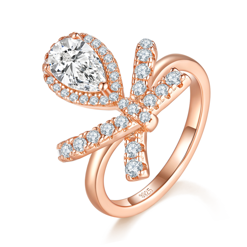 R221126024款S925银镀18K金梨形莫桑钻女戒8*5mm/1.0CT