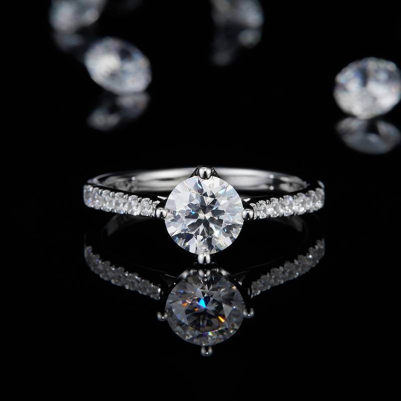 直臂微镶四爪Women's RingS925银镀白金定制选款主石Moissanite1.0ct/副石高碳钻
