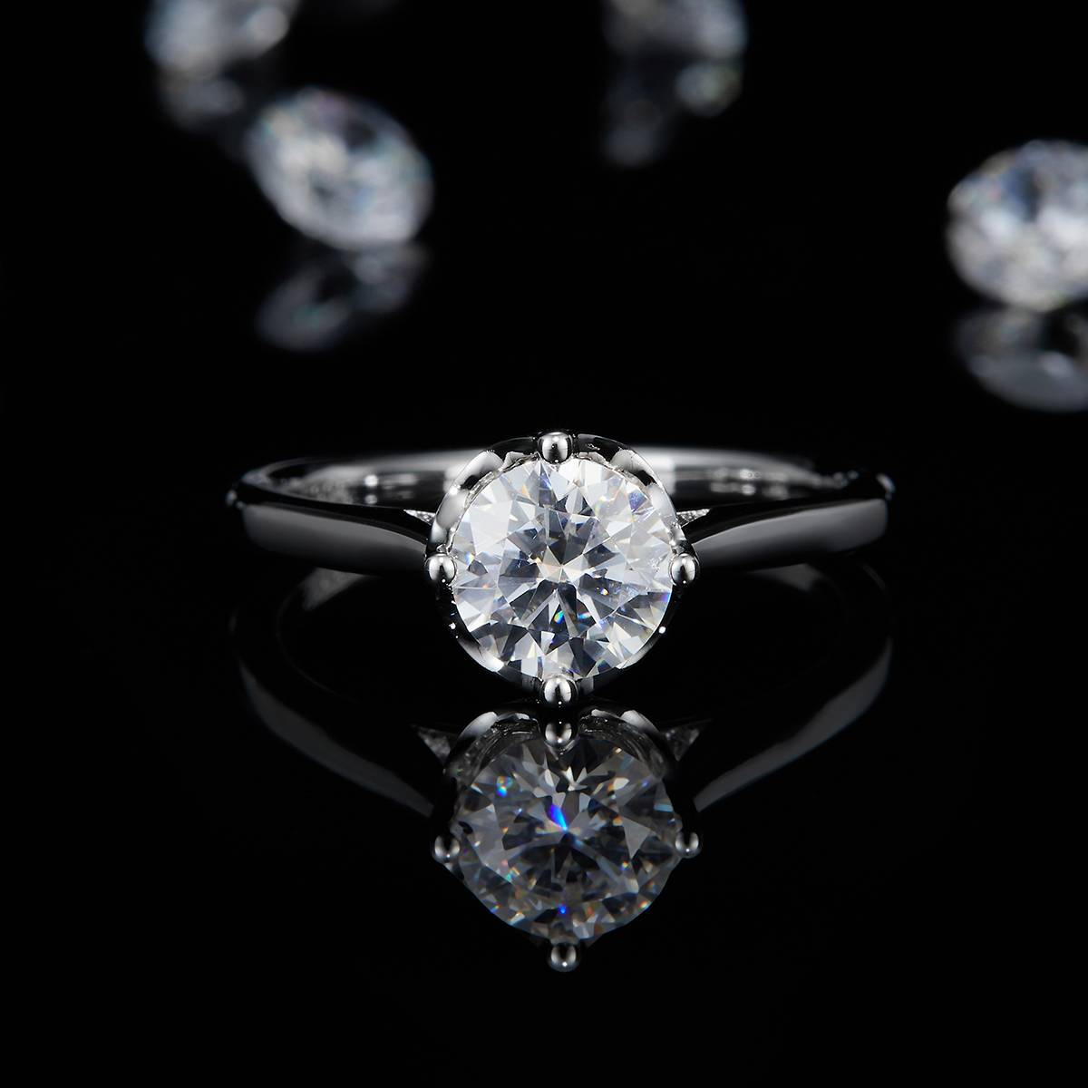 四爪女戒S925银镀白金定制选款主石莫桑钻1.0ct/副石高碳钻