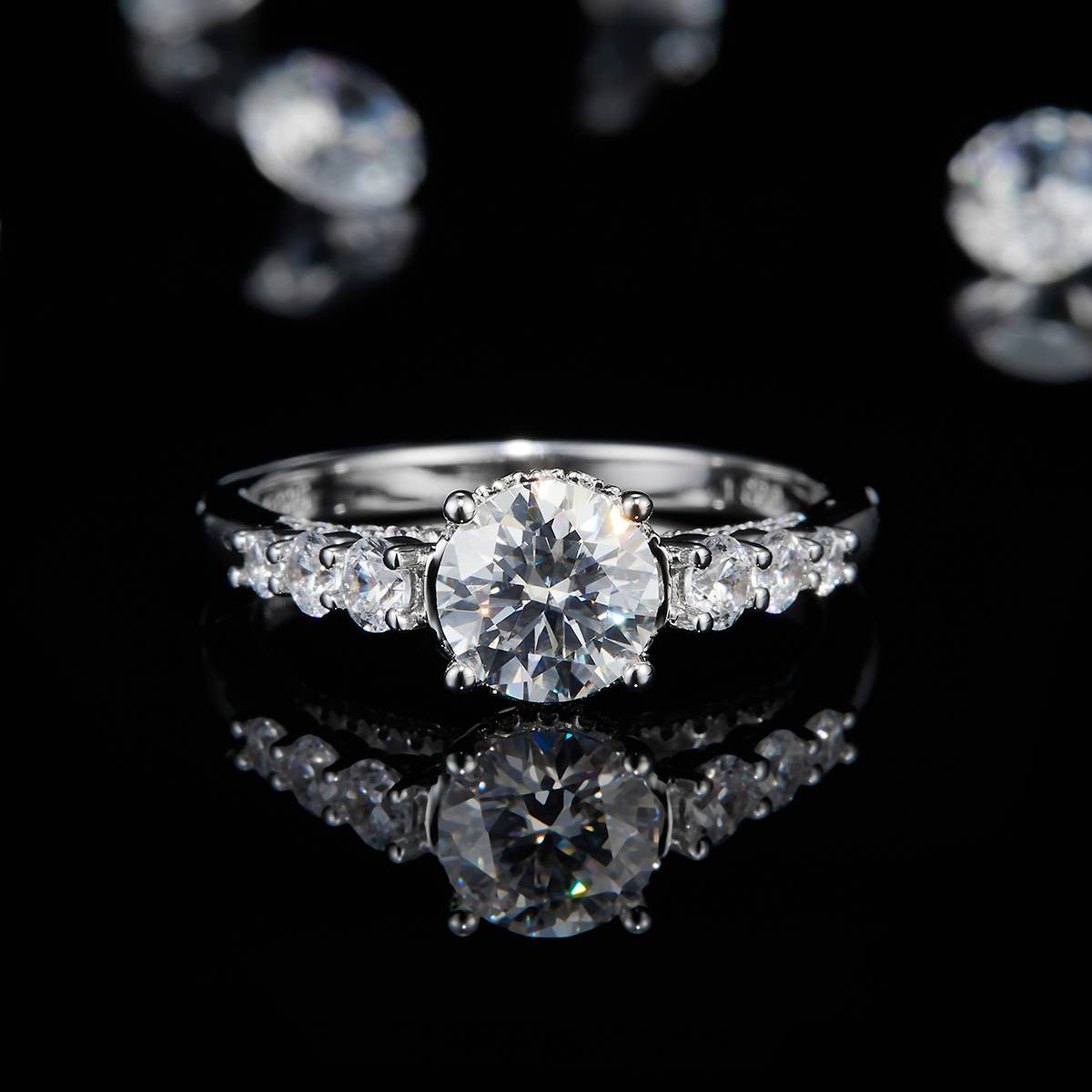 Single Head S925 Silver Plated Platinum Women's Ring Customized Selection Main Stone Moissanite 1.0ct/Secondary Stone High Carbon Diamond
