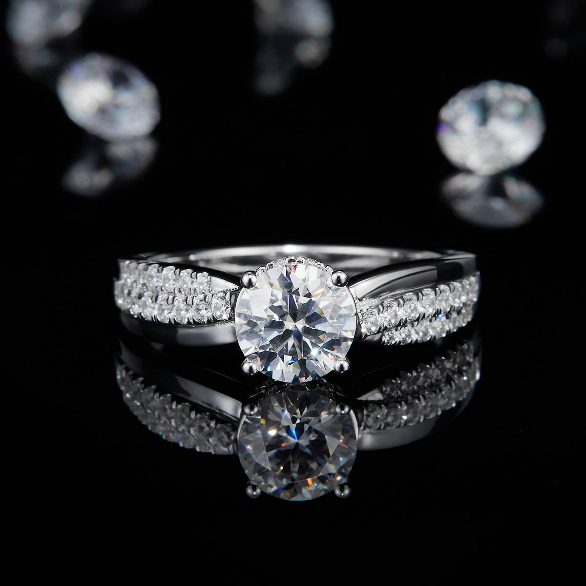 Single Head S925 Silver Plated Platinum Women's Ring Customized Selection Main Stone Moissanite  Diamond1.0ct/Secondary Stone High Carbon Diamond