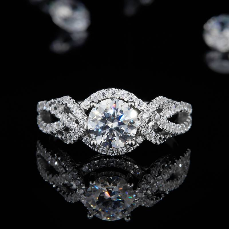 单头Women's RingS925银镀白金定制选款主石Moissanite1.0ct/副石高碳钻