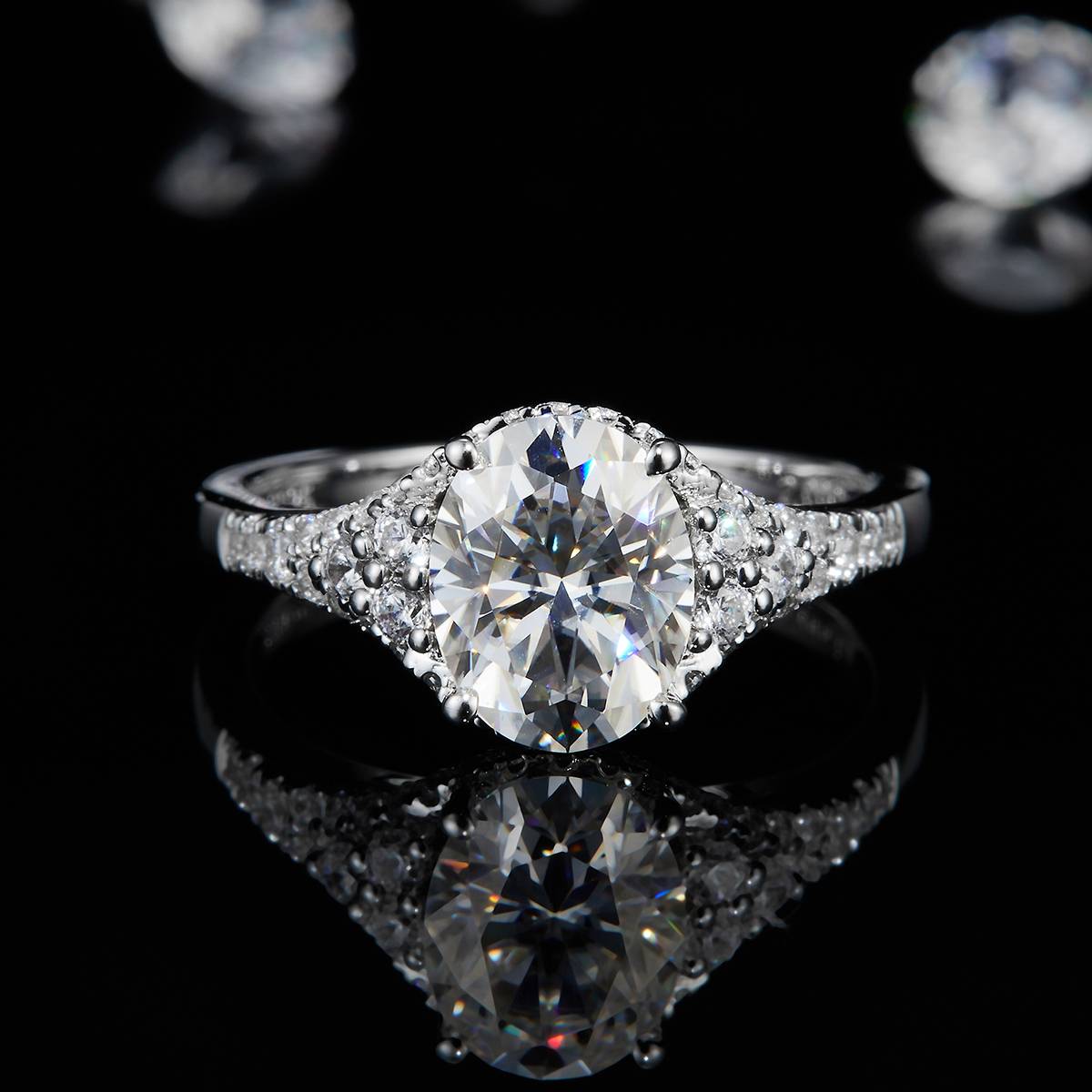 Egg shaped Women's Ring S925 Silver Plated Platinum Customized Selection Main Stone Moissanite Diamond 2.0ct/Secondary Stone High Carbon Diamond