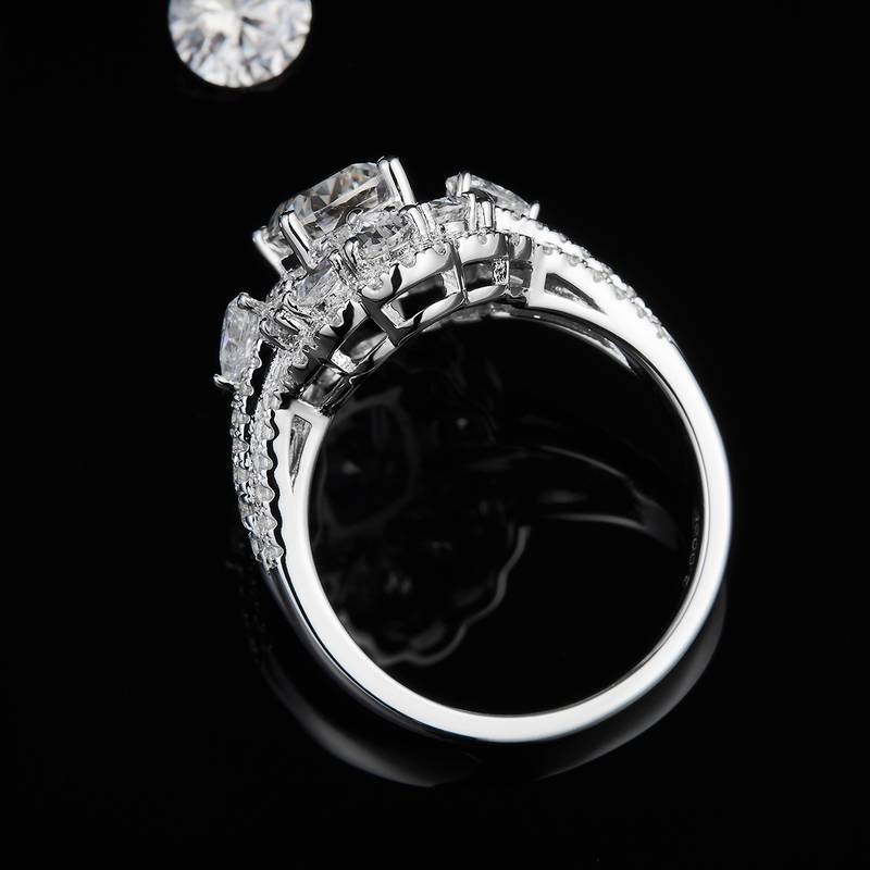 枕形Women's RingS925银镀白金Women's Ring定制选款主石Moissanite2.0ct/副石高碳钻