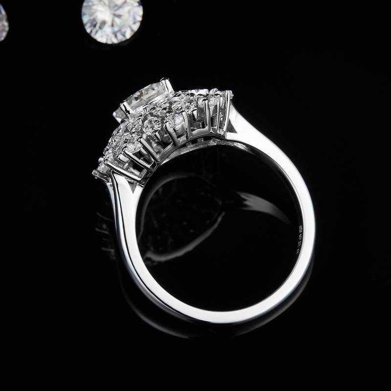 豪华满钻Women's RingS925银镀白金定制选款主石Moissanite1.0ct/副石高碳钻