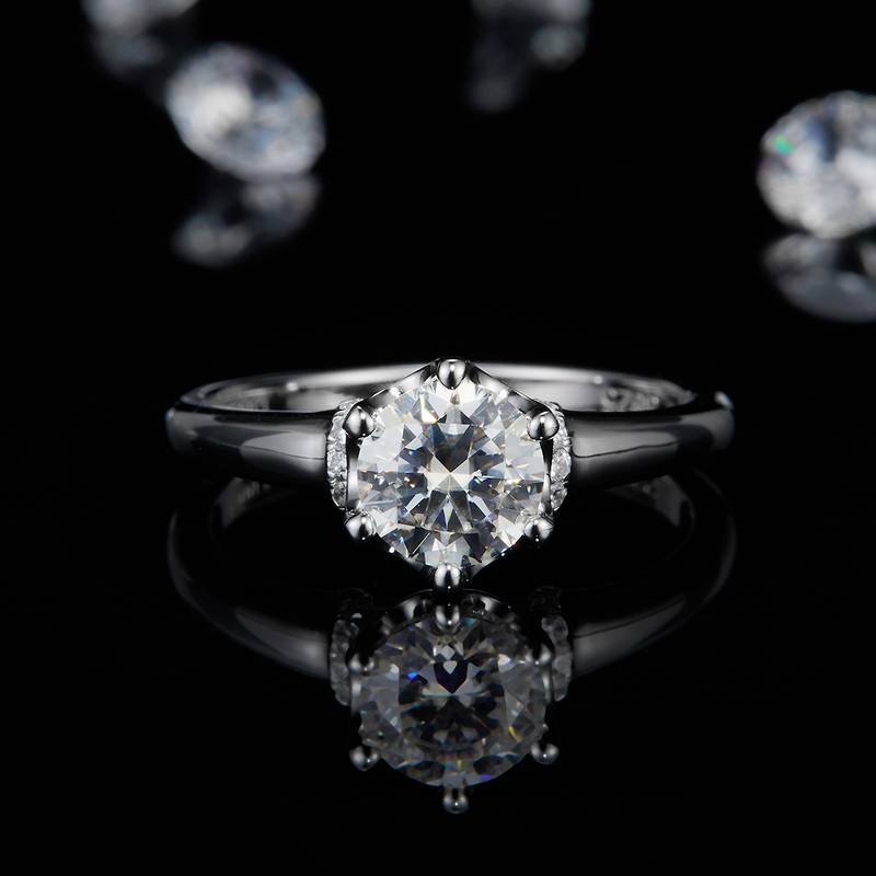 单头Women's RingS925银镀白金定制选款主石Moissanite1.0ct/副石高碳钻