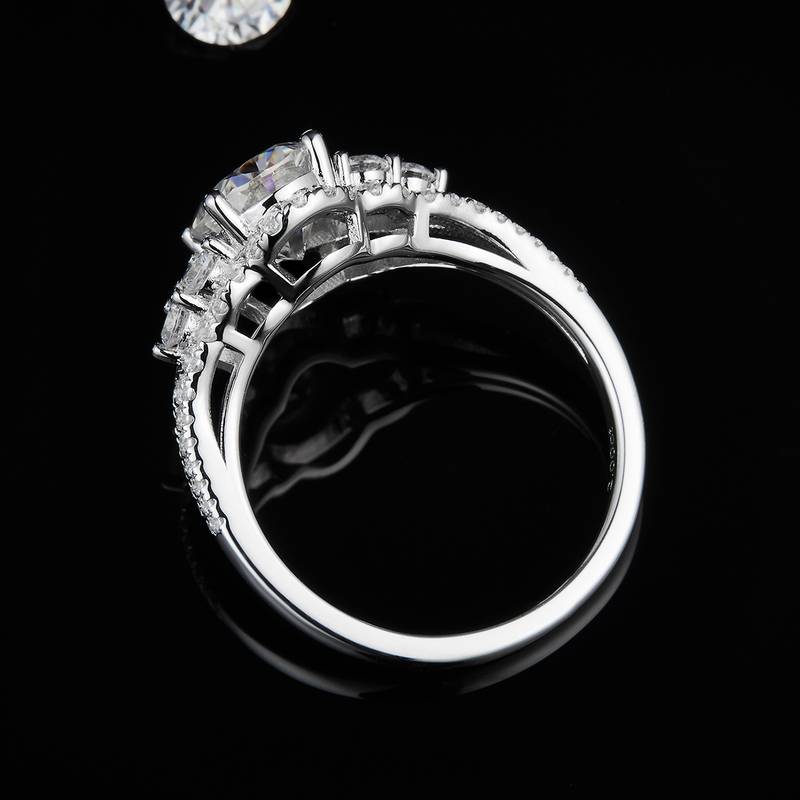 Affordable Luxury蛋形Women's RingS925银镀白金定制选款主石Moissanite2.0ct/副石高碳钻