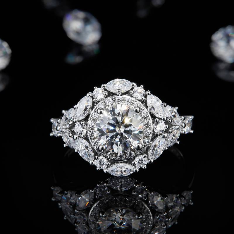 Affordable Luxury满钻圆包Women's RingS925银镀白金定制选款主石Moissanite1.0ct/副石高碳钻