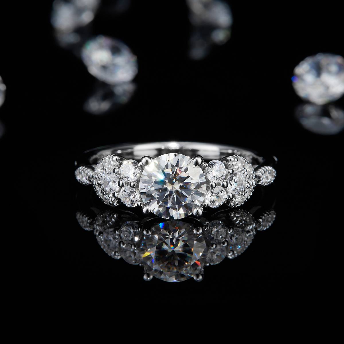 Light Luxury Four Claw Women's Ring S925 Silver Plated Platinum Customized Selection Main Stone Moissanite Diamond 1.0ct/Secondary Stone High Carbon Diamond