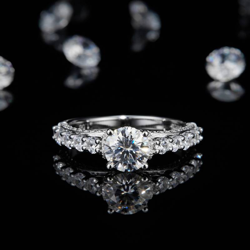 单头Women's RingS925银镀白金定制选款主石Moissanite1.0ct/副石高碳钻