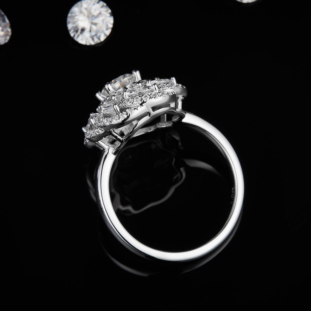 Egg shaped women's ring S925 silver plated platinum custom selection main stone moissanite 1.0ct/secondary stone high carbon diamond