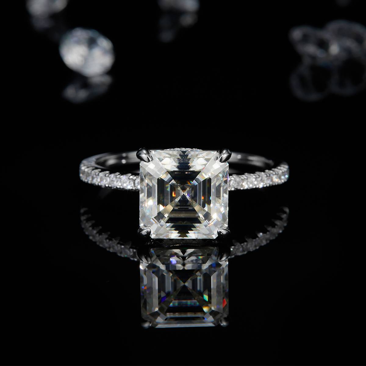阿斯切女戒S925银镀白金定制选款主石莫桑钻3.5ct/副石高碳钻