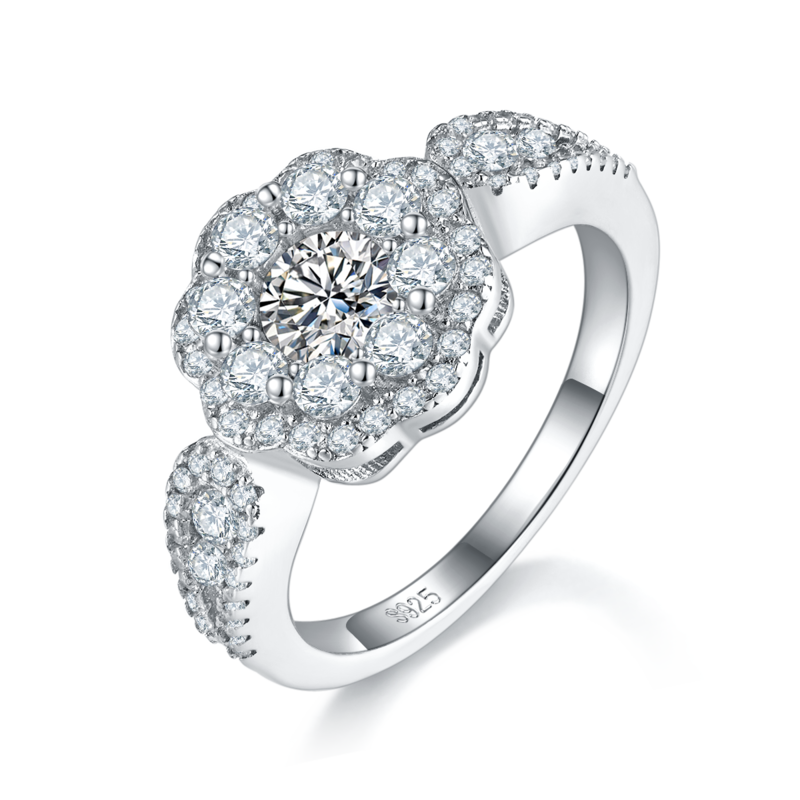 Affordable Luxury满钻Women's RingS925银镀白金定制选款主石Moissanite0.5ct/副石高碳钻