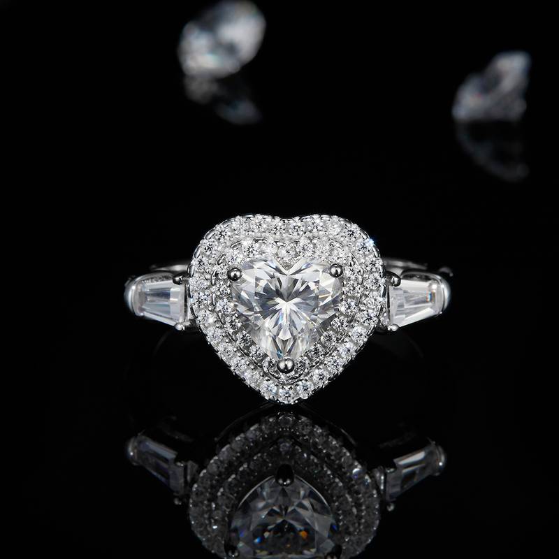 心形Women's RingS925银镀白金定制选款主石Moissanite1.0ct/副石高碳钻