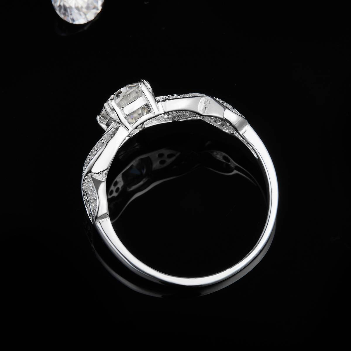 Egg shaped Women's Ring S925 Silver Plated Platinum Women's Ring Customized Selection Main Stone Moissanite Diamond 1.5ct/Secondary Stone High Carbon Diamond