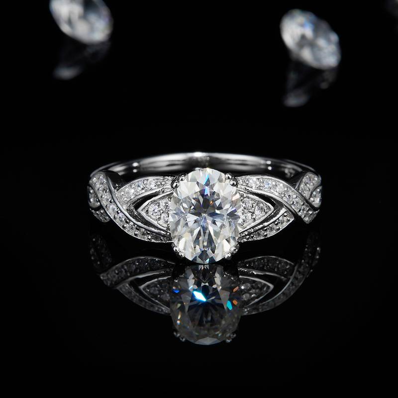 蛋形Women's RingS925银镀白金Women's Ring定制选款主石Moissanite1.5ct/副石高碳钻