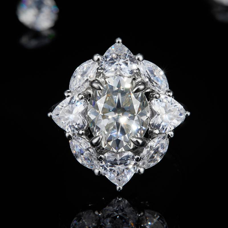 蛋形Women's RingS925银镀白金定制选款主石Moissanite3.0ct/副石高碳钻