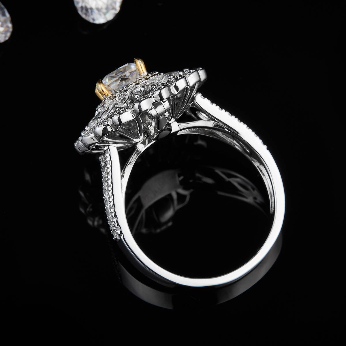 Pillow shaped Women's Ring S925 Silver Plated Platinum+K Yellow Customized Selection Main Stone Moissanite Diamond 1.0ct/Secondary Stone High Carbon Diamond