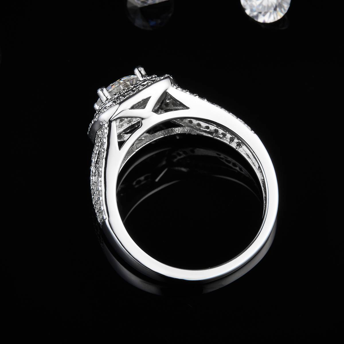 Luxury square bag women's ring S925 silver plated platinum customized selection main stone Moissanite diamond 1.0ct/secondary stone high carbon diamond