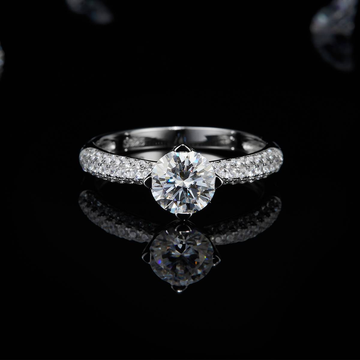 Single Head Women's Ring S925 Silver Plated Platinum Women's Ring Customized Selection Main Stone Moissanite Diamond 1.0ct/Secondary Stone High Carbon Diamond