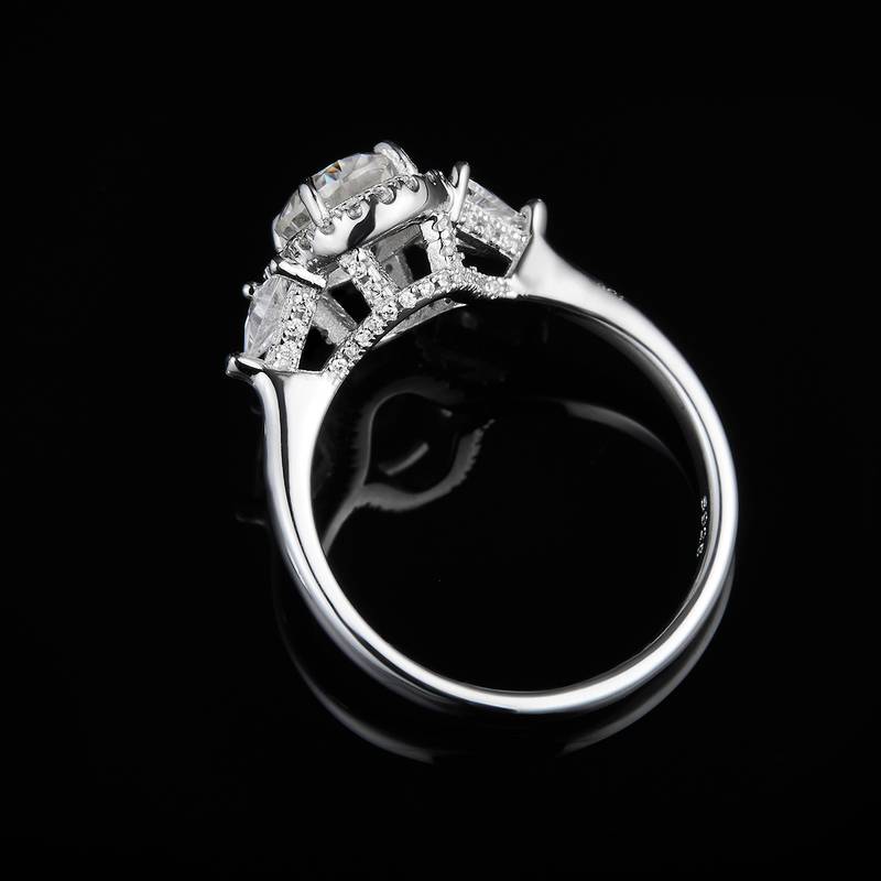 蛋形三石款Women's RingS925银镀白金定制选款主石Moissanite1.5ct/副石高碳钻