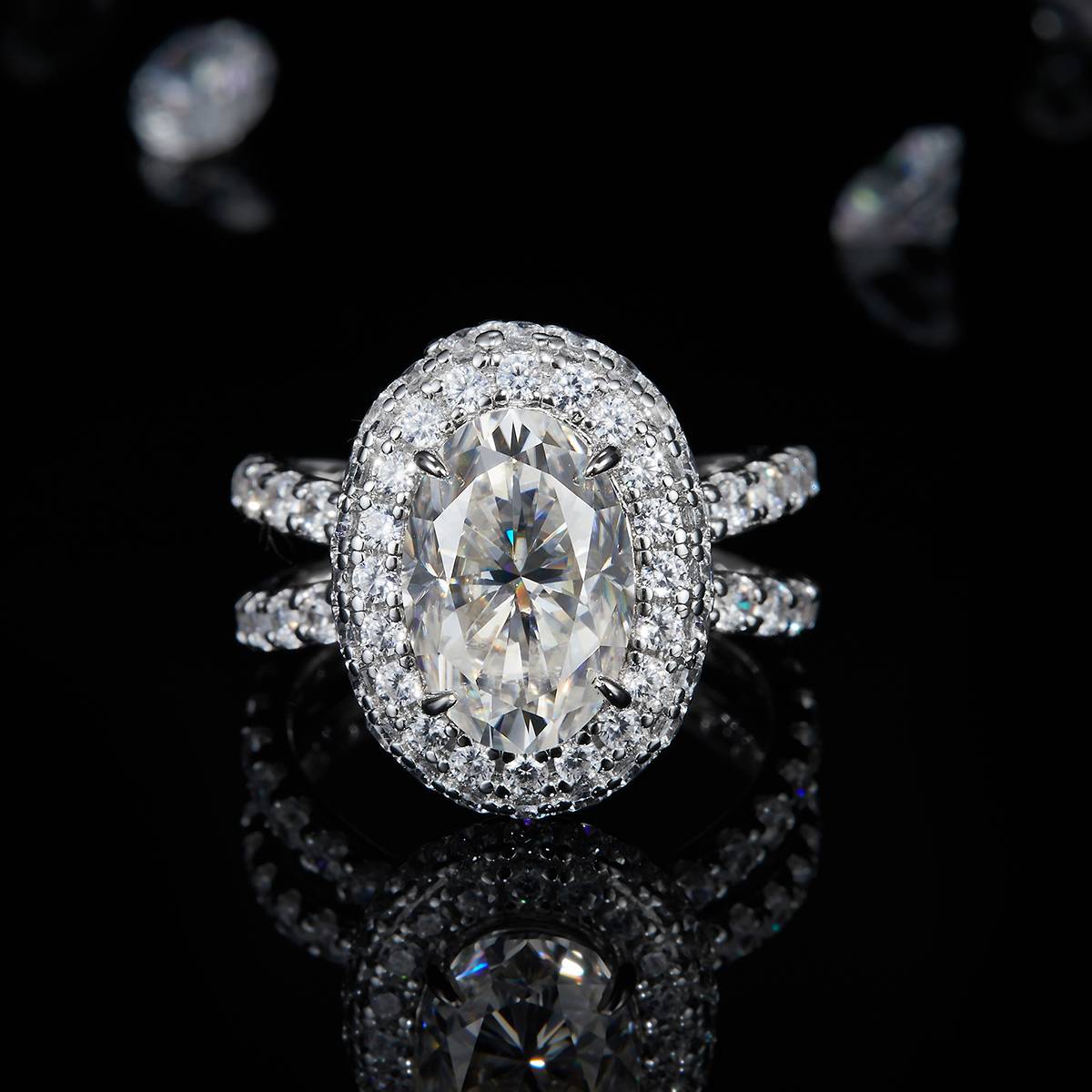 Egg shaped Women's Ring S925 Silver Plated Platinum Customized Selection Main Stone Moissanite Diamond 4.5ct/Secondary Stone High Carbon Diamond