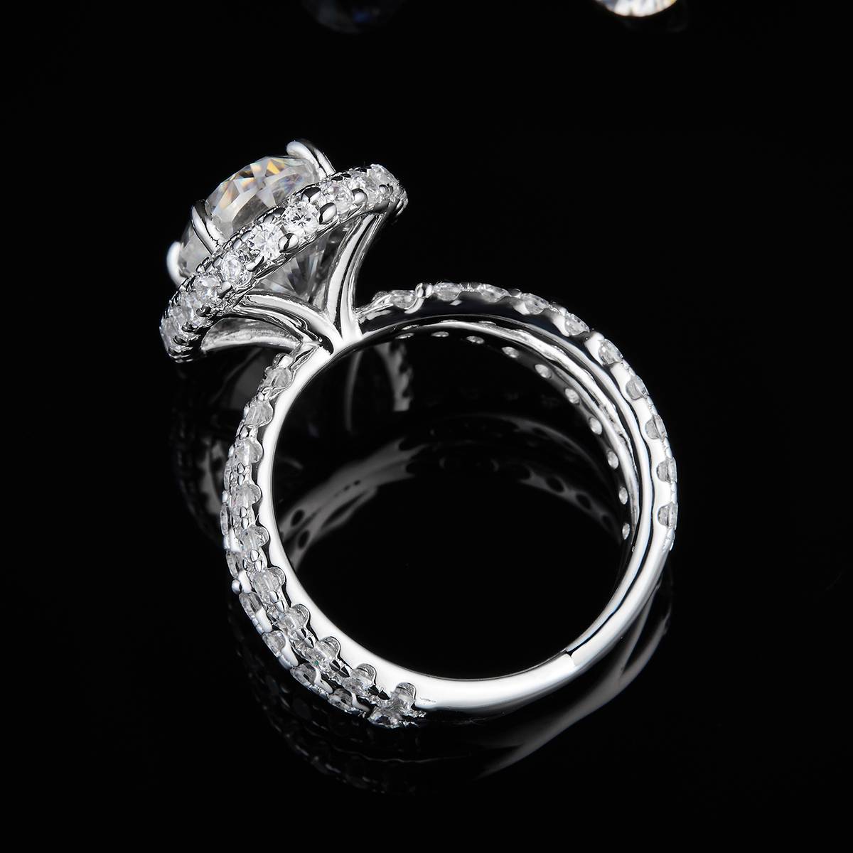 Egg shaped Women's Ring S925 Silver Plated Platinum Customized Selection Main Stone Moissanite Diamond 4.5ct/Secondary Stone High Carbon Diamond