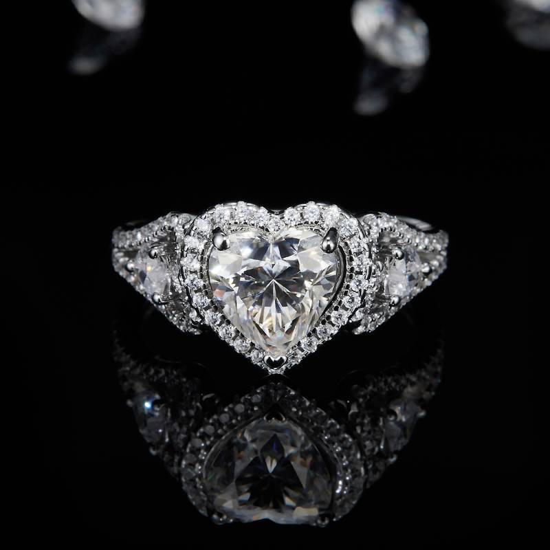 心形Women's RingS925银镀白金定制选款主石Moissanite1.2ct/副石高碳钻