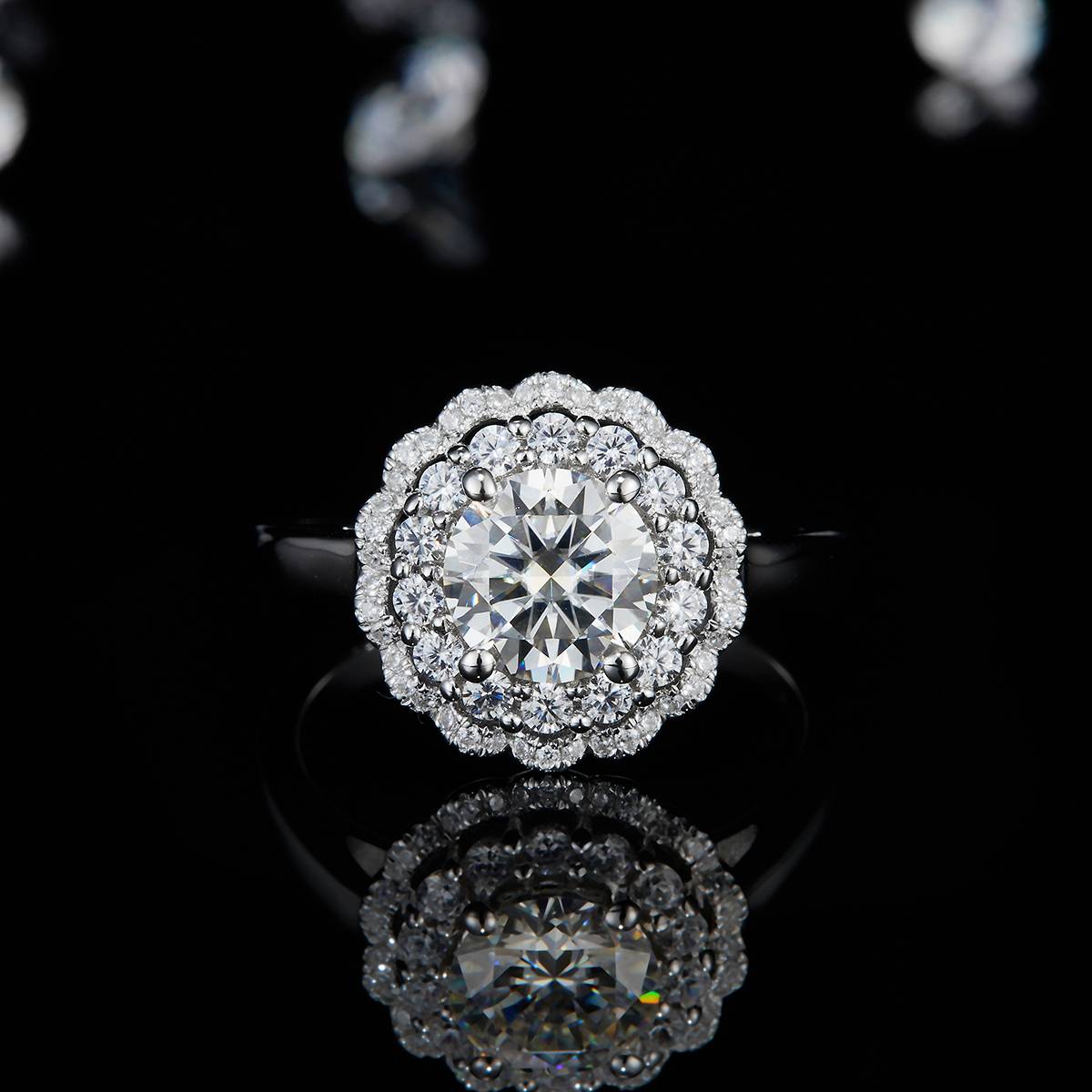 女戒S925银镀白金女戒定制主石莫桑钻1.2ct/副石高碳钻
