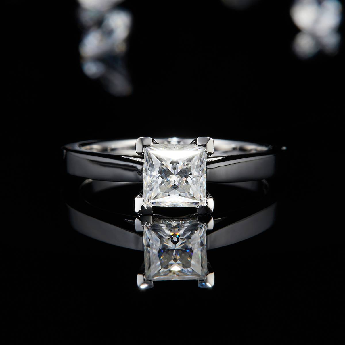 公主方女戒S925银镀白金定制主石莫桑钻1.0ct